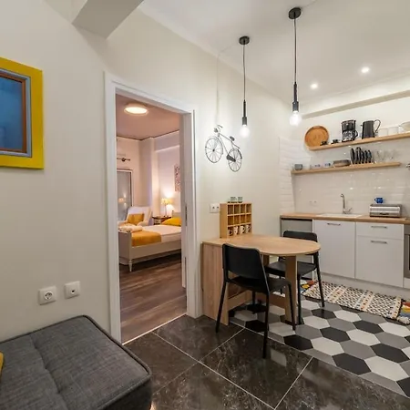 Meeting Poet At Corfu! Apartamento Corfu (city)